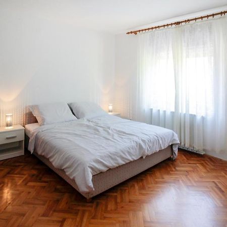 Apartment Sverko كاستاف المظهر الخارجي الصورة