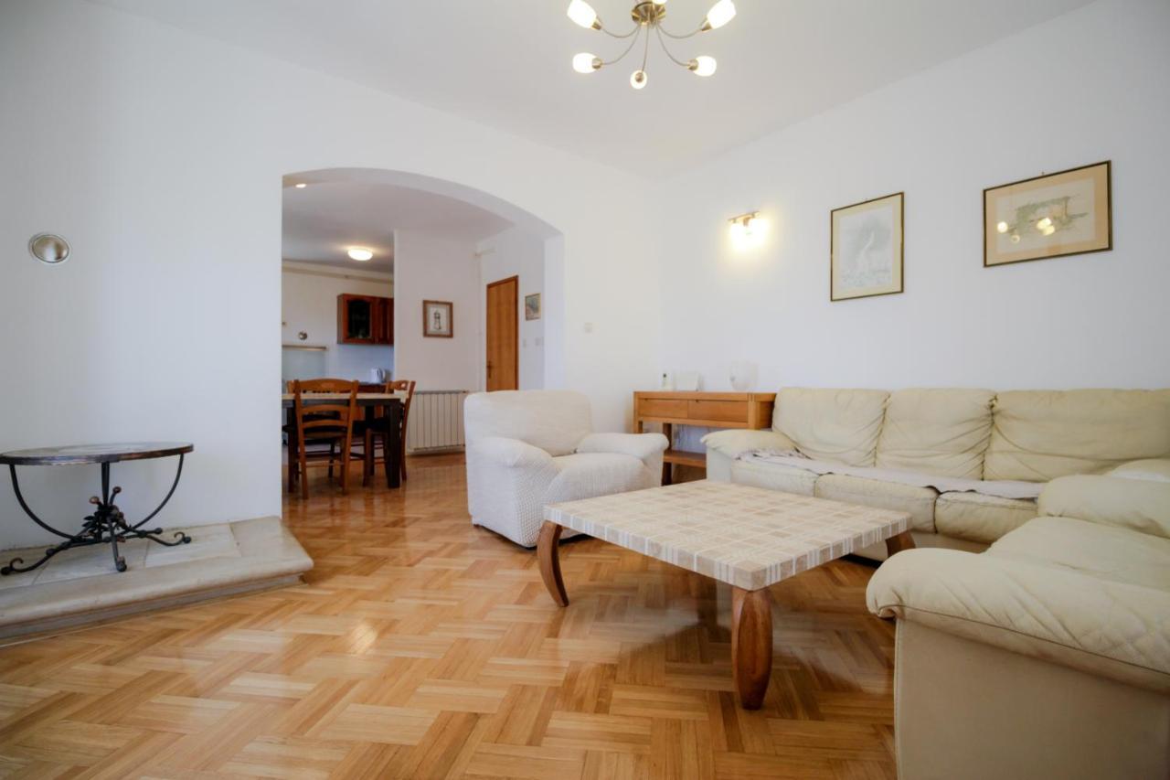 Apartment Sverko كاستاف المظهر الخارجي الصورة