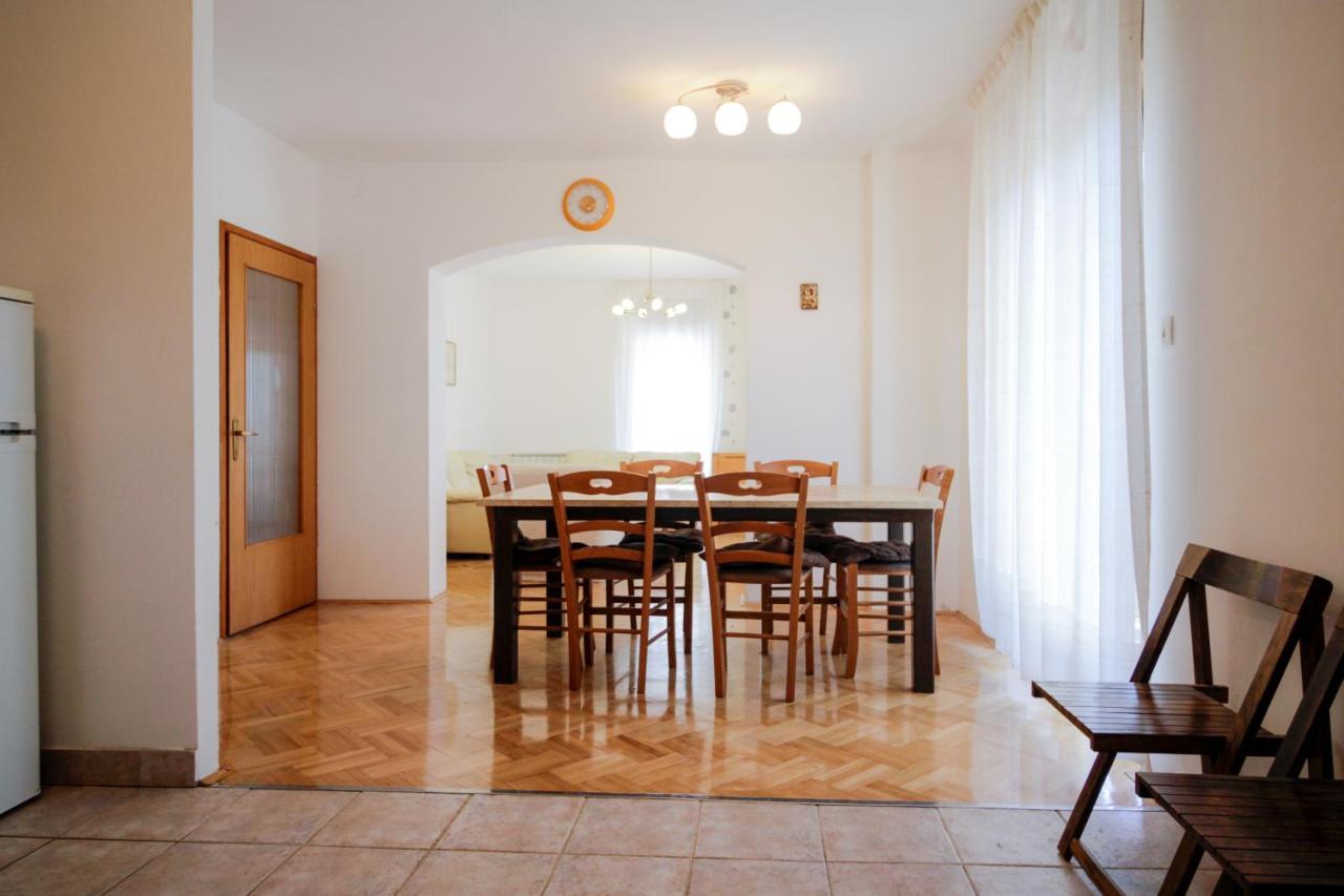 Apartment Sverko كاستاف المظهر الخارجي الصورة