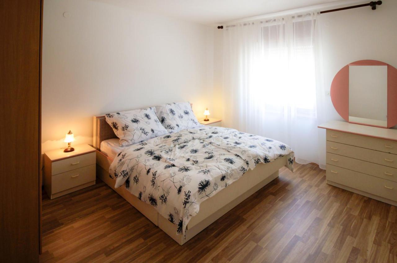 Apartment Sverko كاستاف المظهر الخارجي الصورة